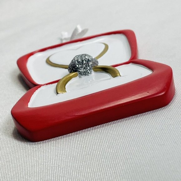 Diamond Ring RED Christmas Tree Ornament By Polar X Christmas Gift - Picture 6 of 7